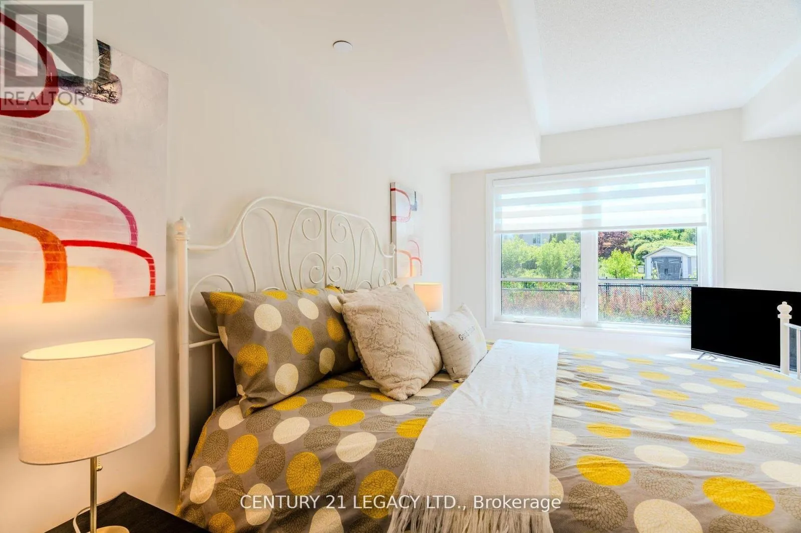 10 - 31 BAYNES WAY