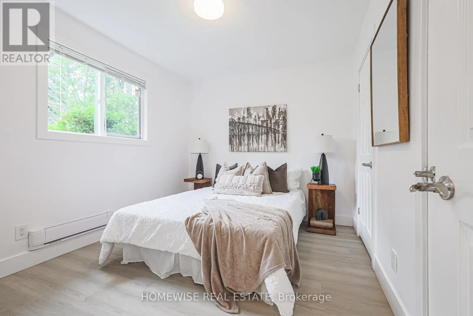 128 MOORES BEACH ROAD