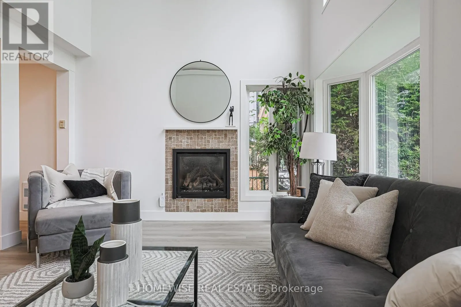 128 MOORES BEACH ROAD