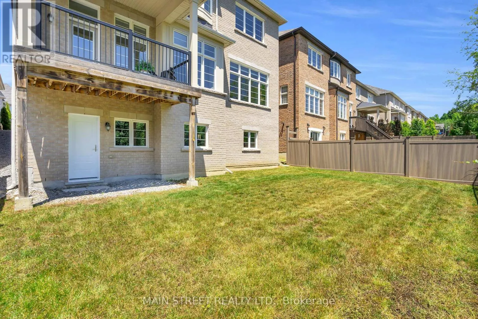 99 BRIDGEPOINTE COURT