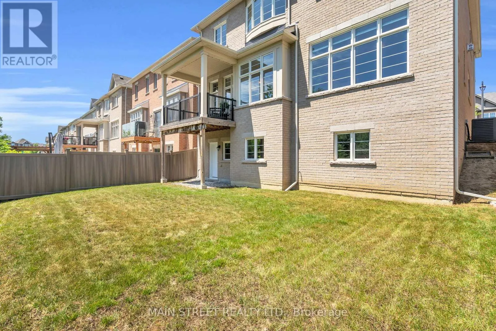 99 BRIDGEPOINTE COURT