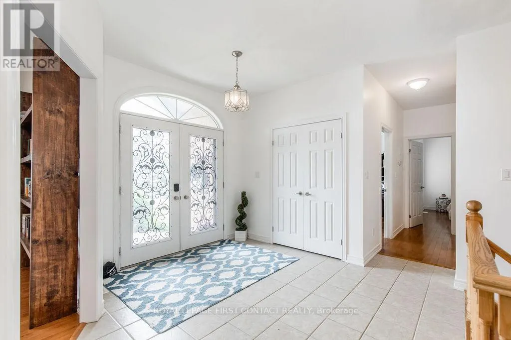 31 VANDERPOST CRESCENT