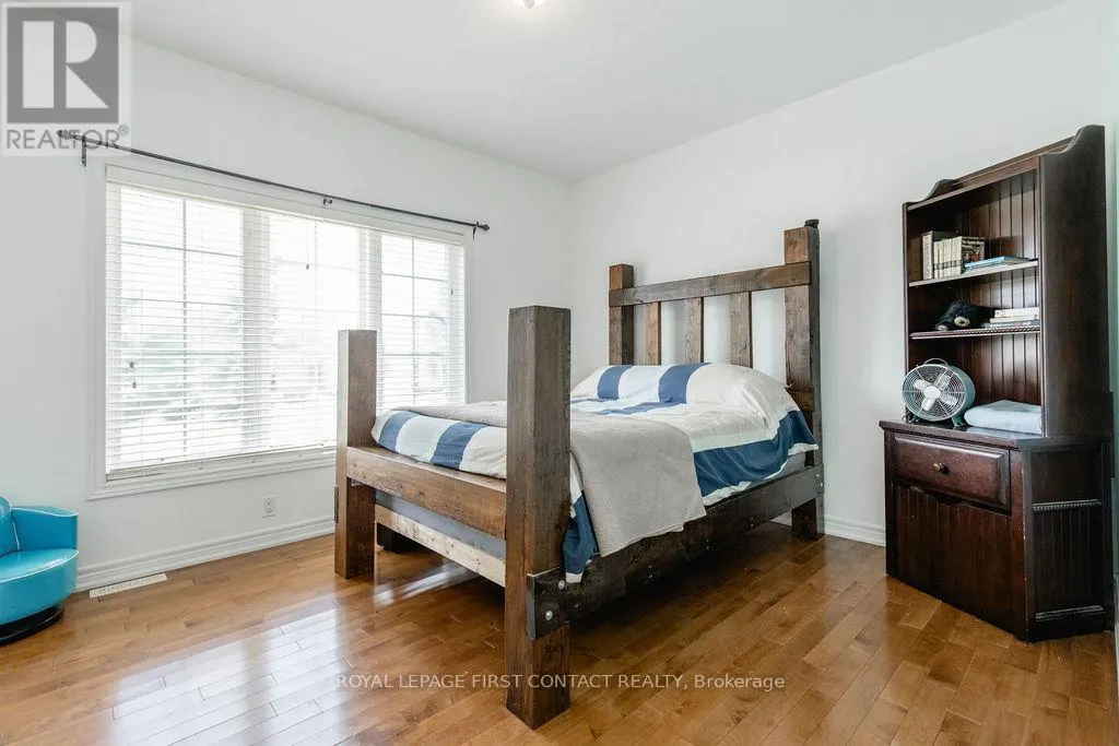 31 VANDERPOST CRESCENT