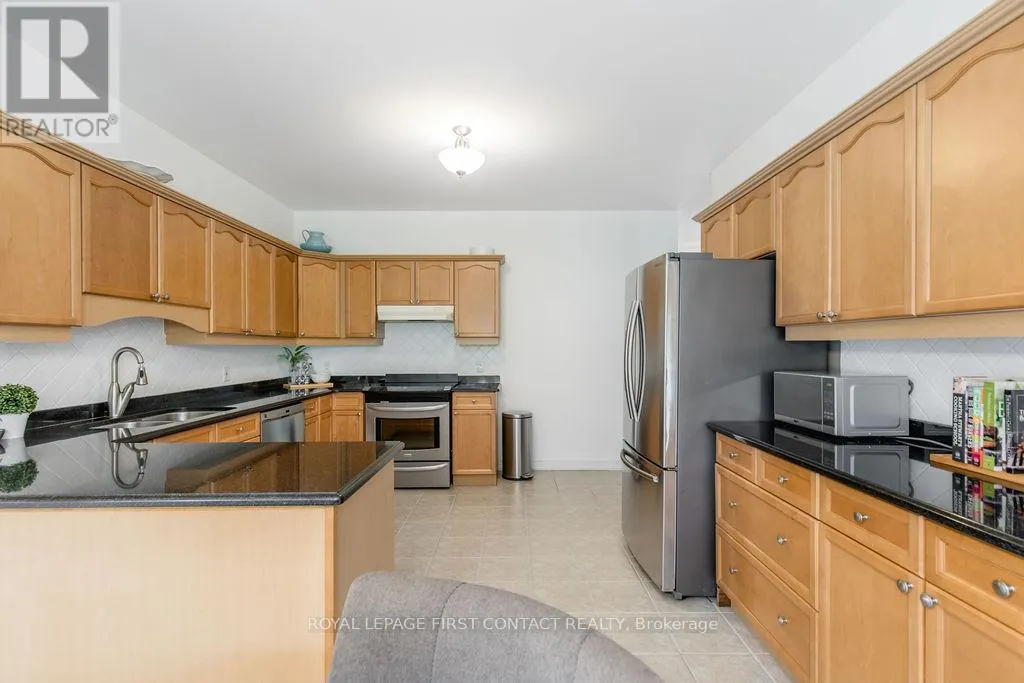 31 VANDERPOST CRESCENT