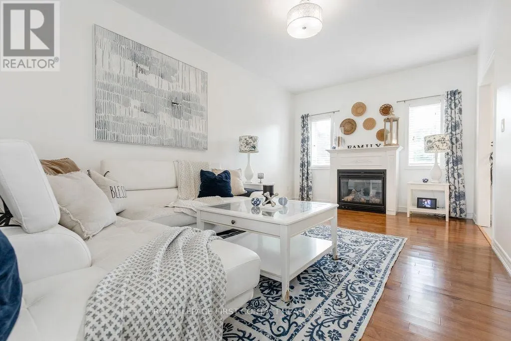 31 VANDERPOST CRESCENT