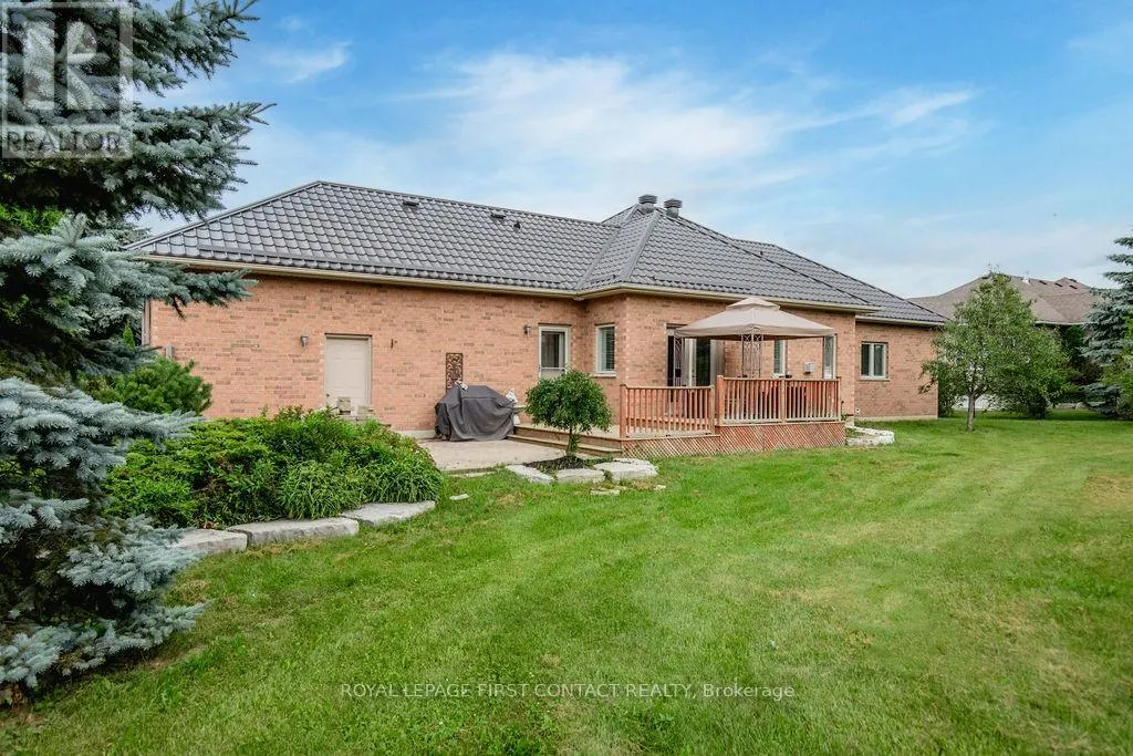 31 VANDERPOST CRESCENT