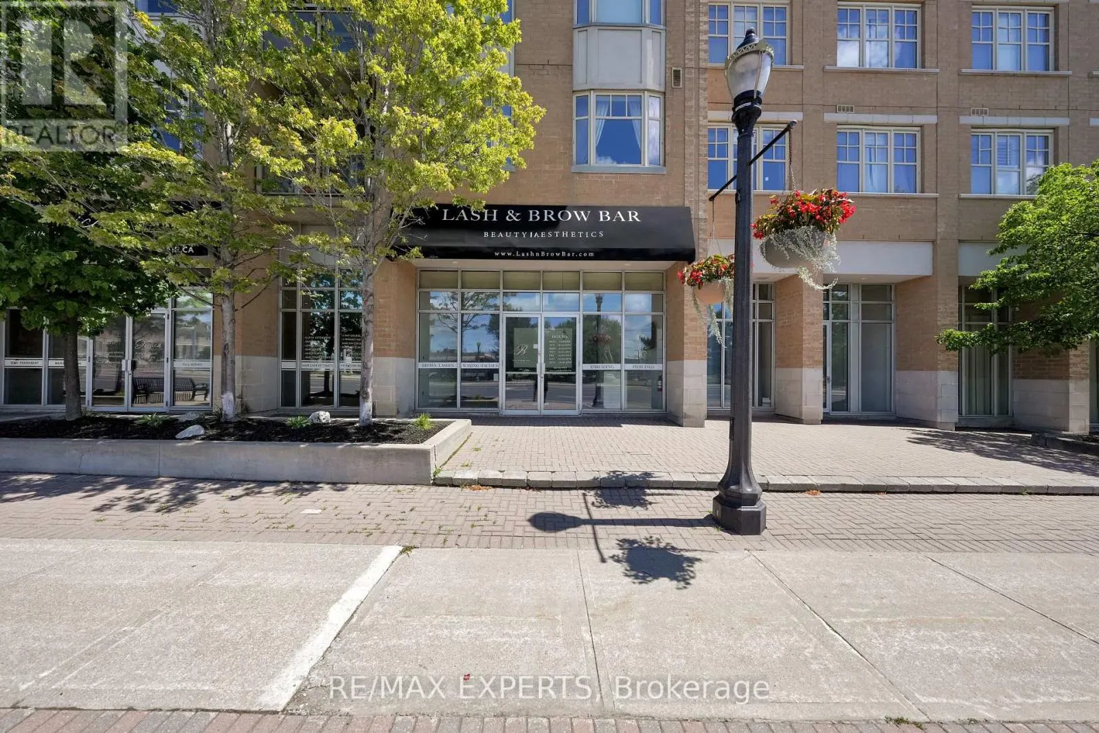 118 - 10211 KEELE STREET