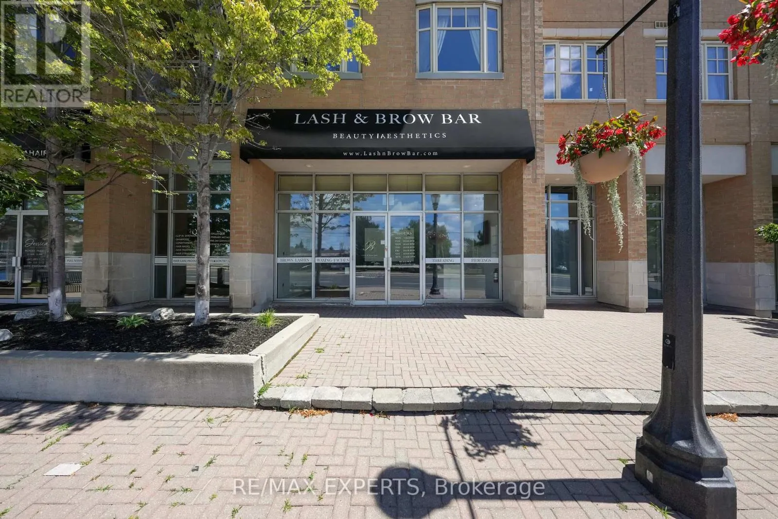 118 - 10211 KEELE STREET