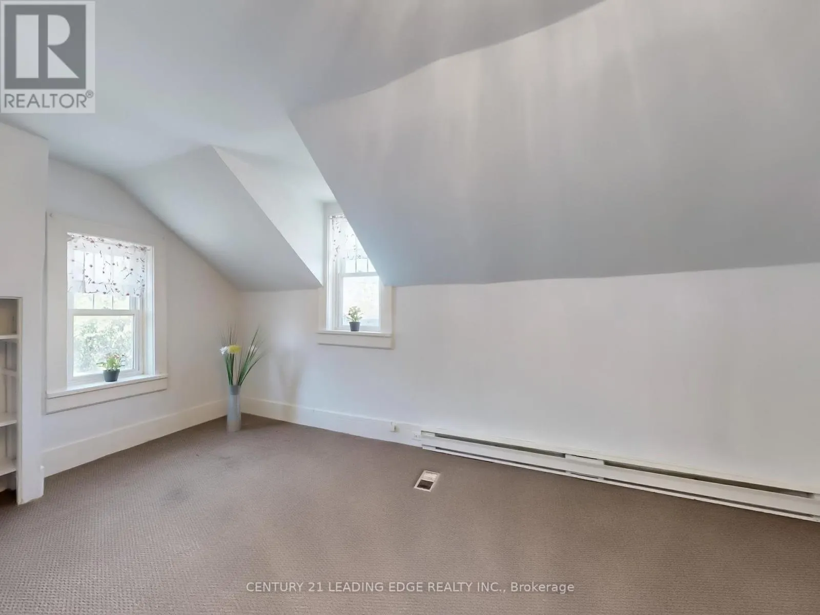 362 VICTORIA ROAD