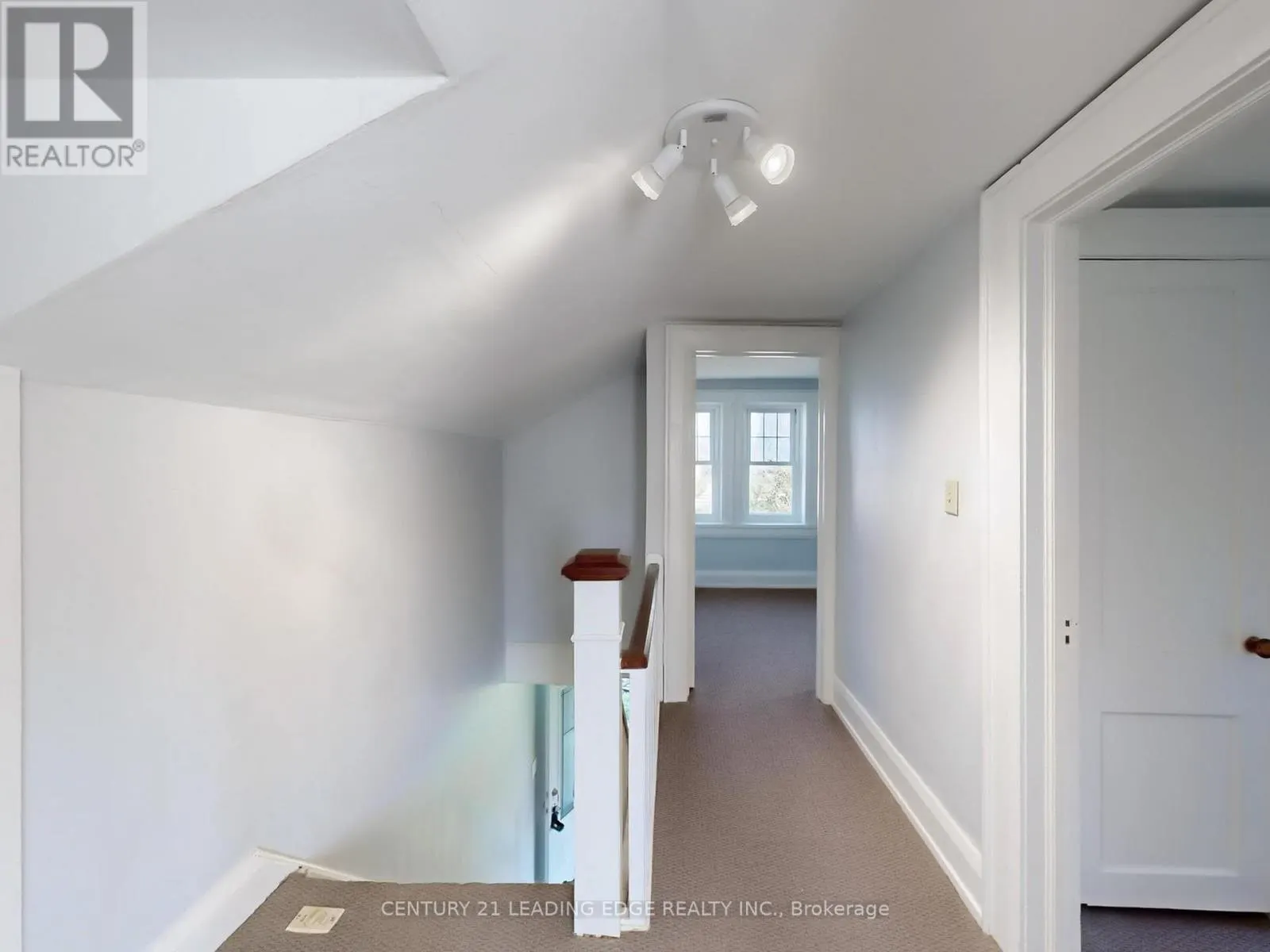 362 VICTORIA ROAD