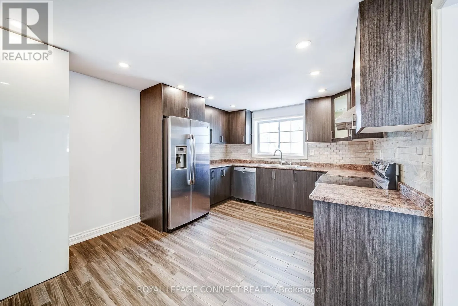 158 BEACH ROAD