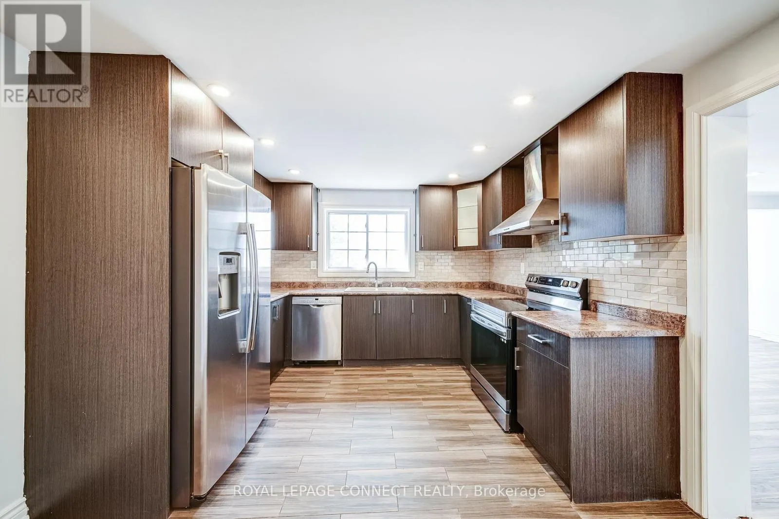 158 BEACH ROAD