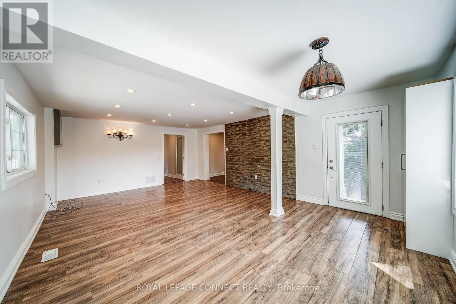 158 BEACH ROAD