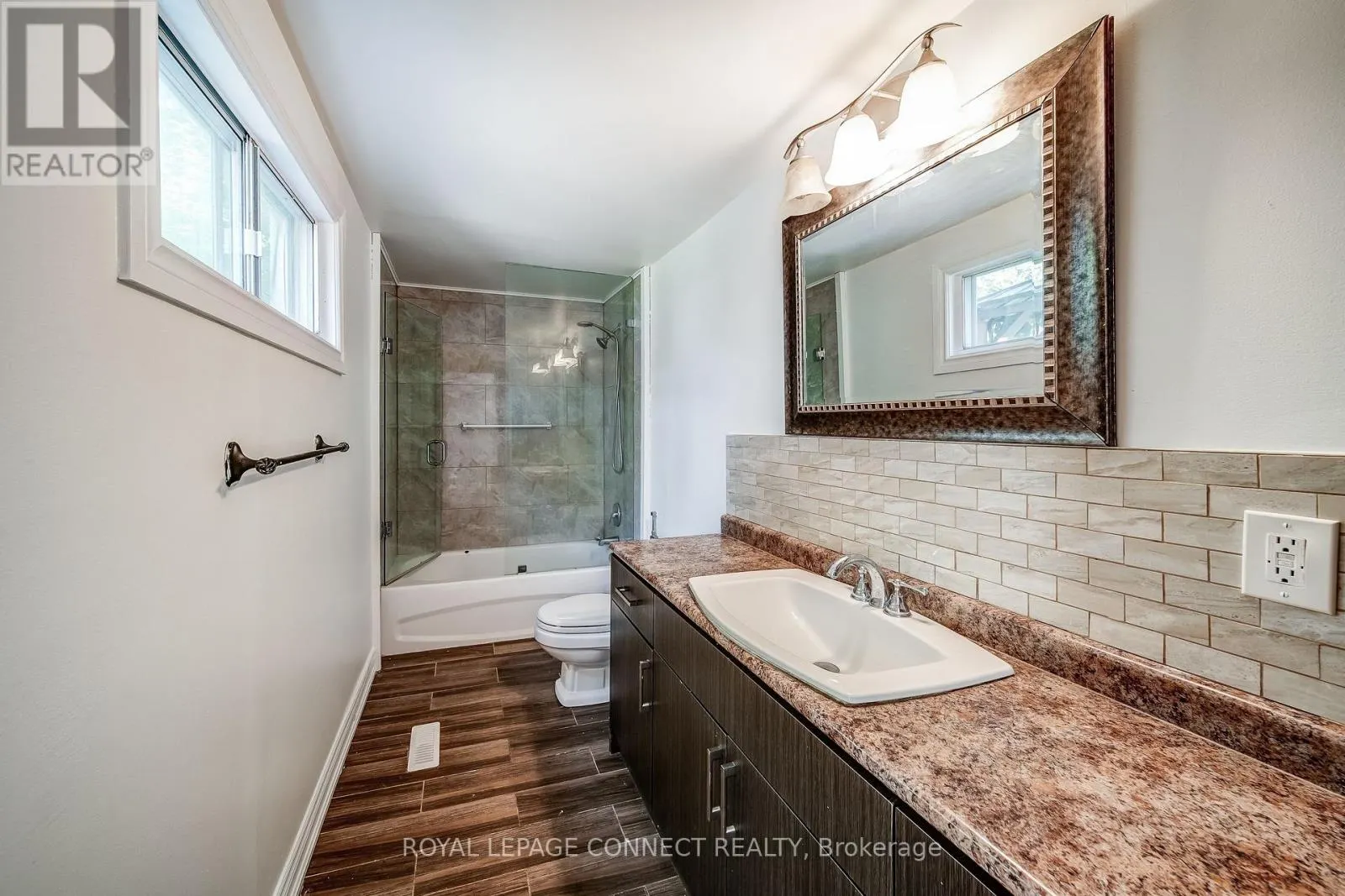 158 BEACH ROAD