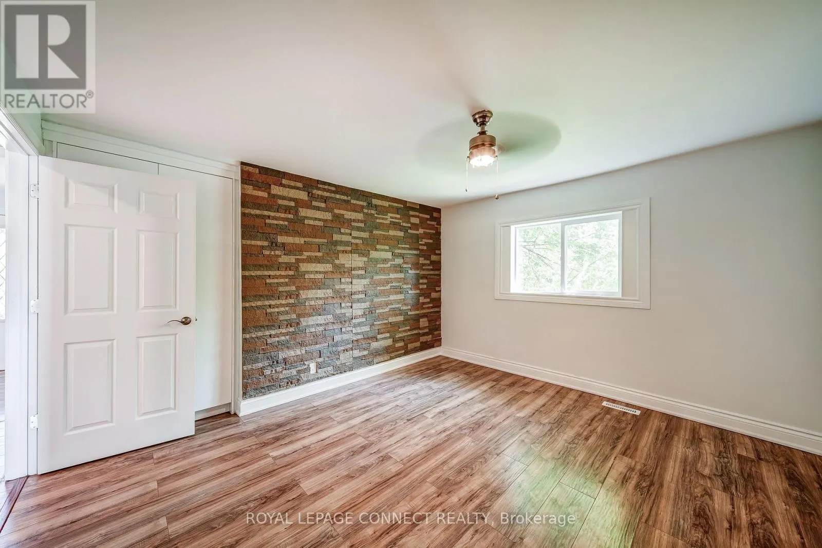158 BEACH ROAD