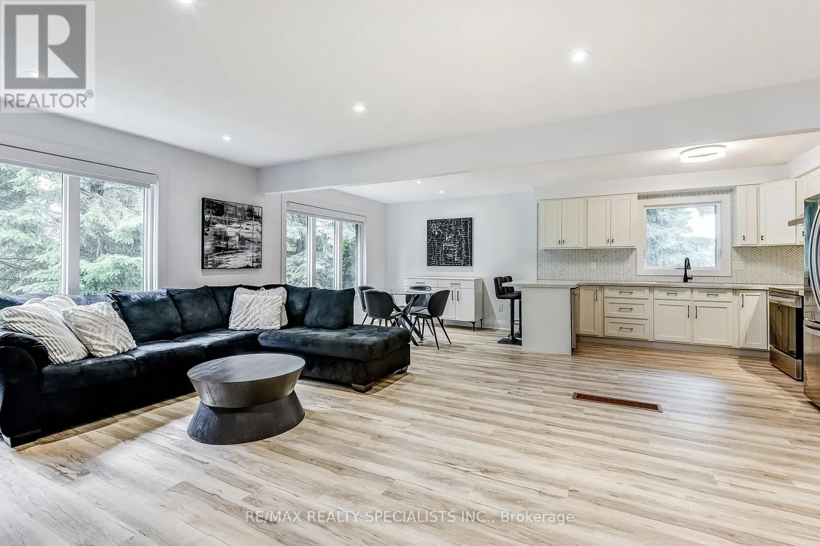 40 KEVIN CRESCENT