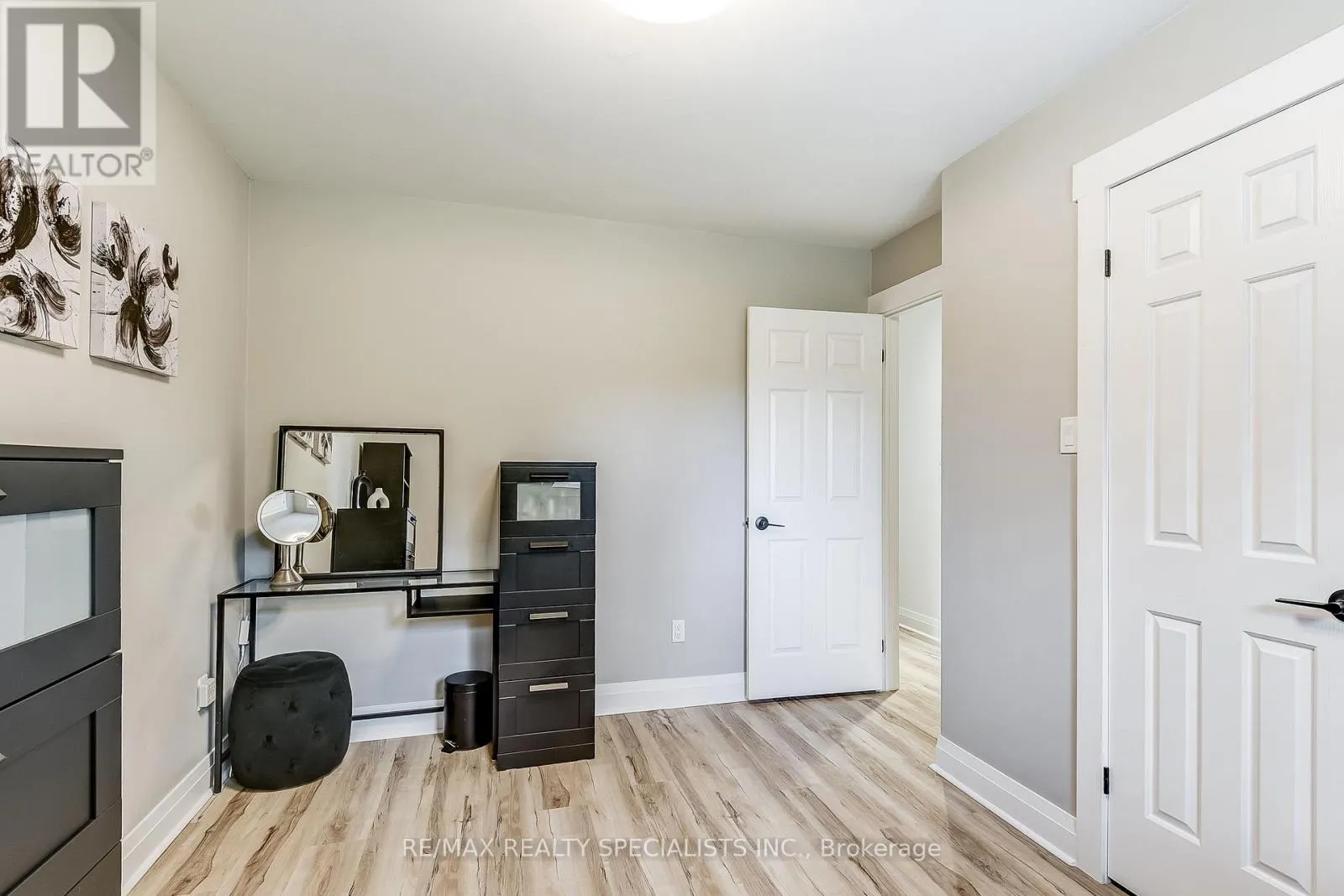40 KEVIN CRESCENT