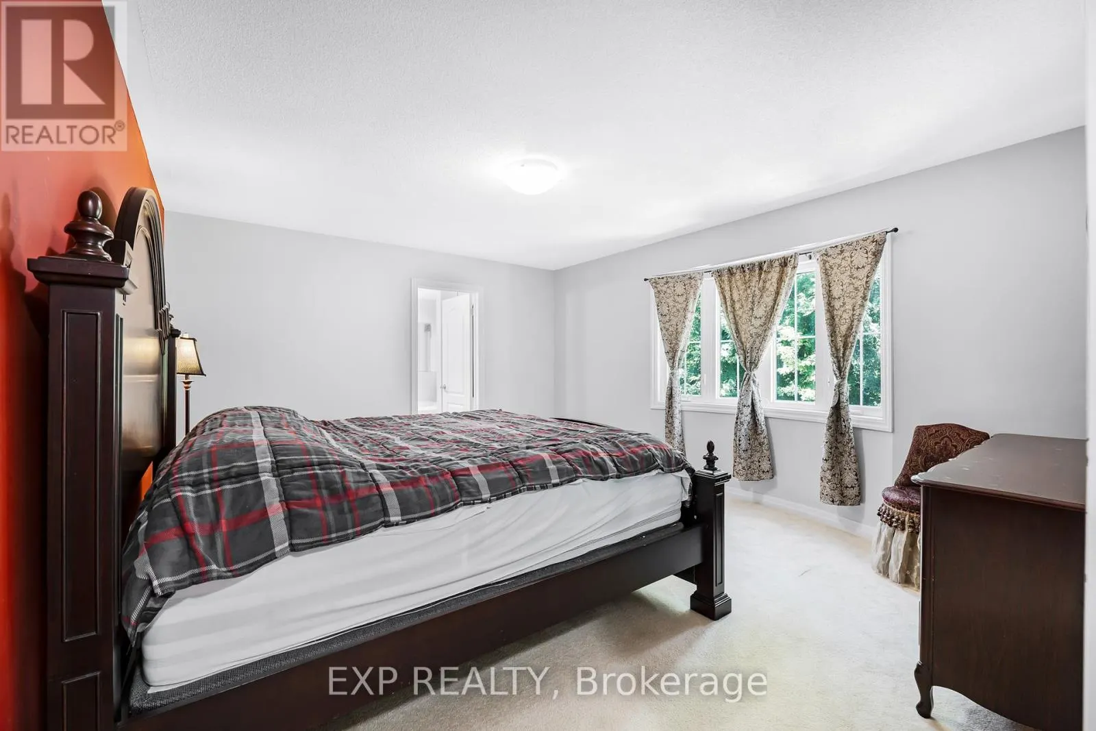 79 BULMER CRESCENT