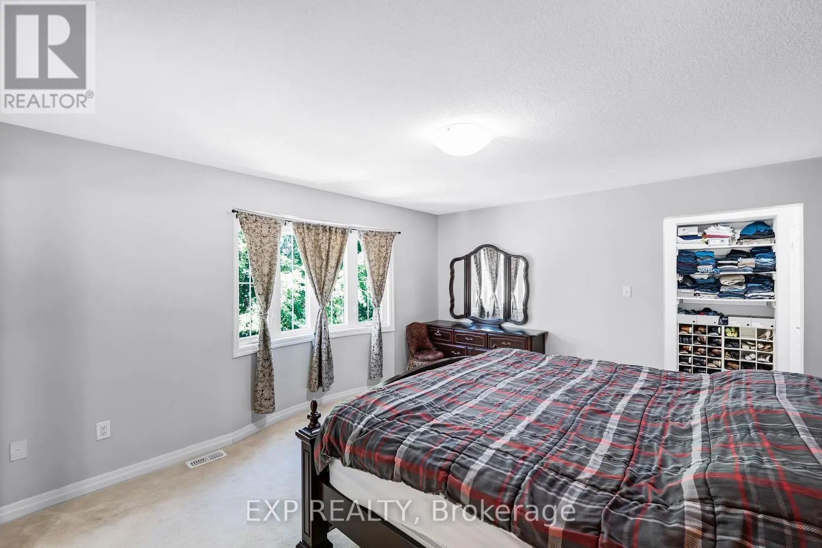 79 BULMER CRESCENT
