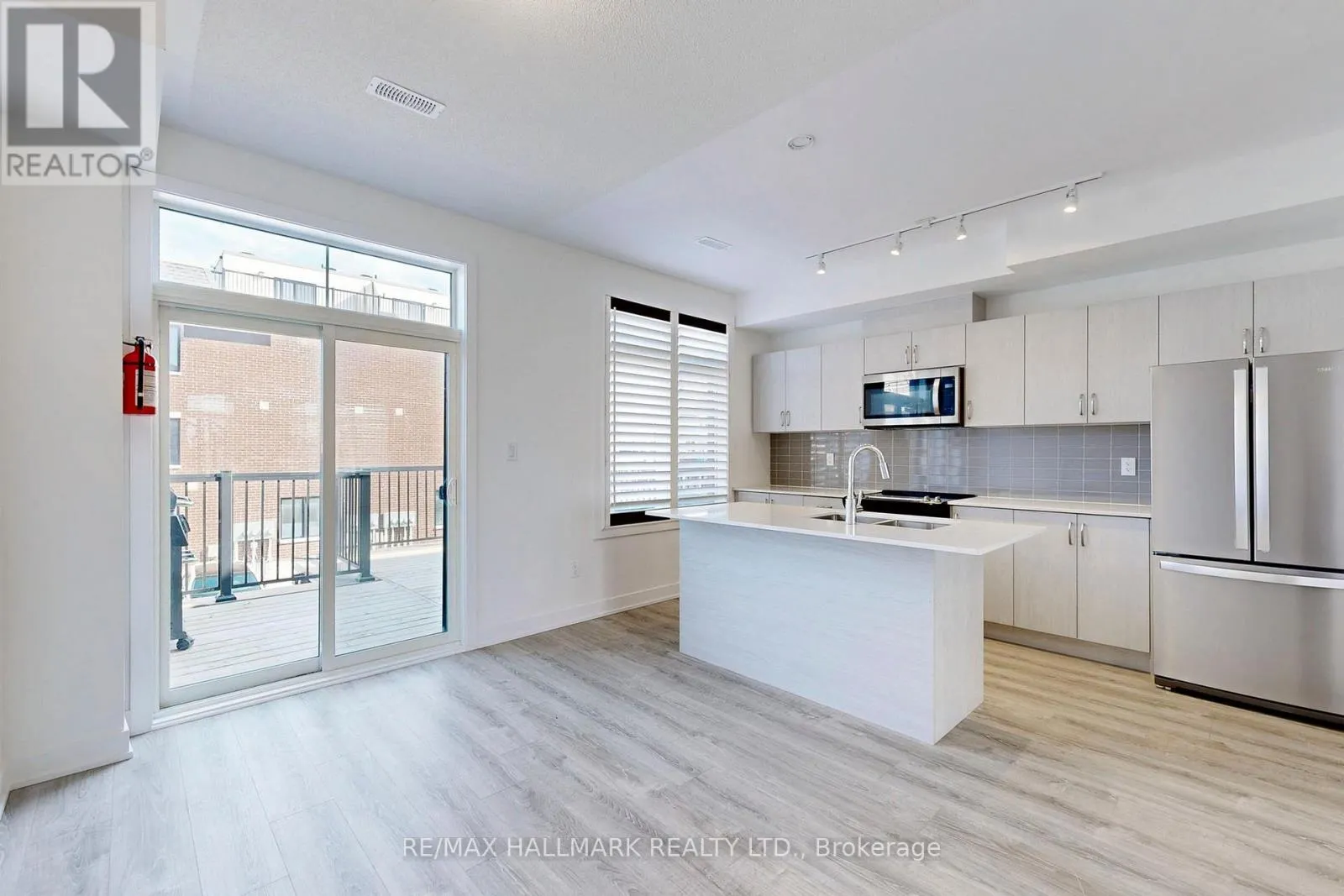 5436 MAIN STREET
