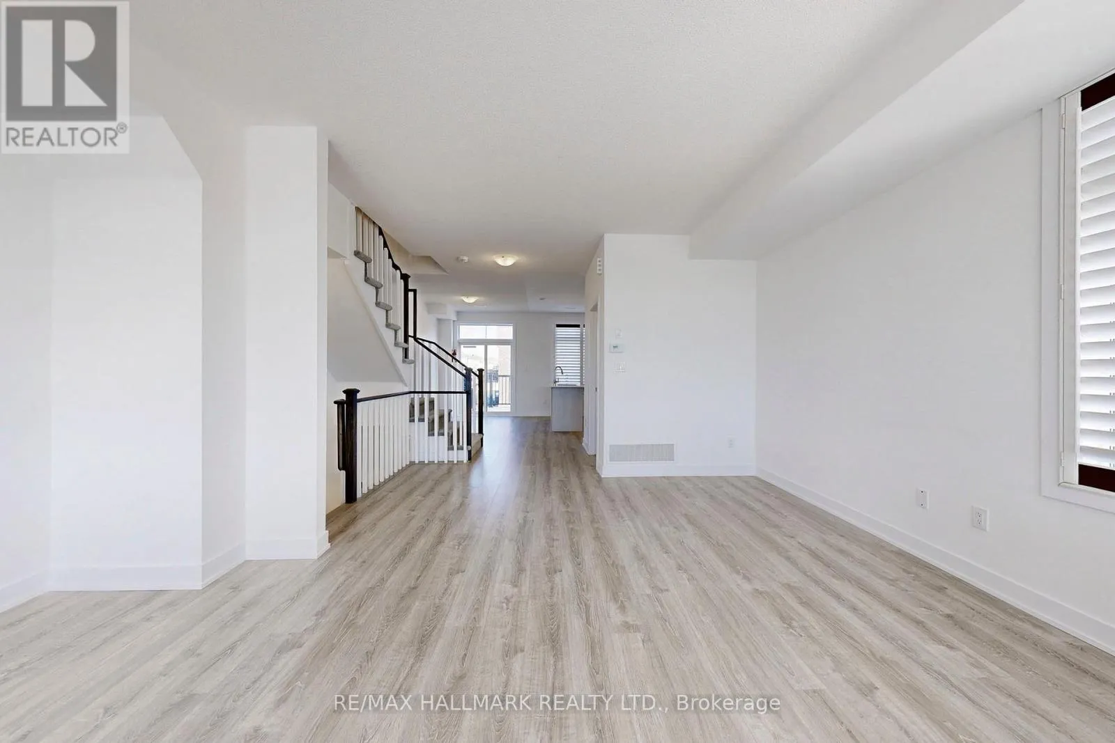 5436 MAIN STREET