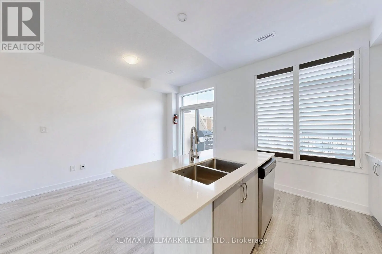 5436 MAIN STREET