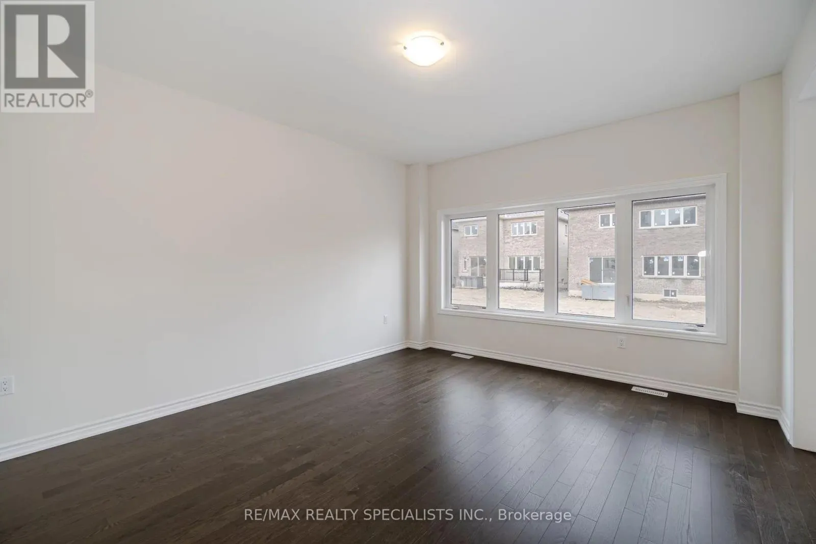 1503 PRENTICE ROAD W