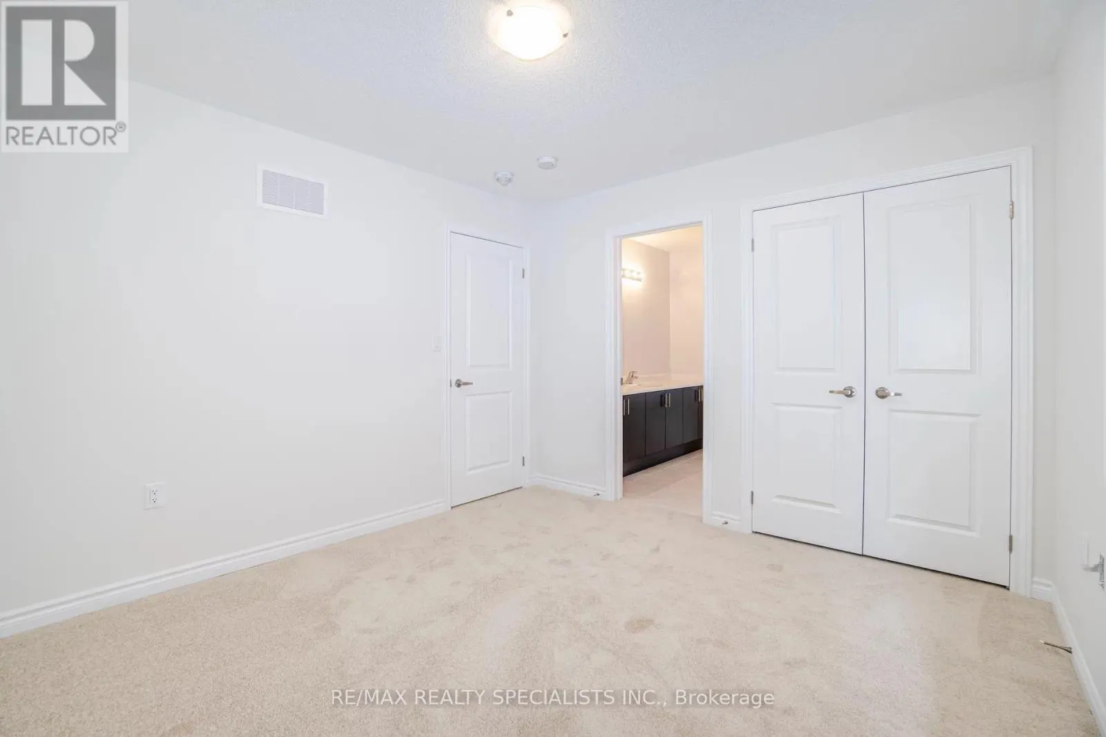 1503 PRENTICE ROAD W