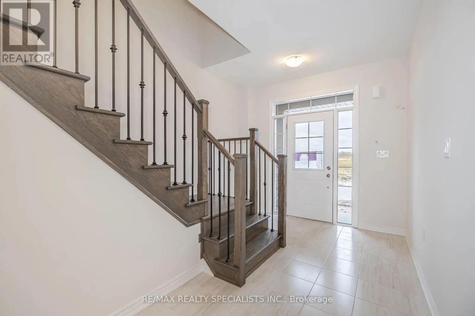 1503 PRENTICE ROAD W