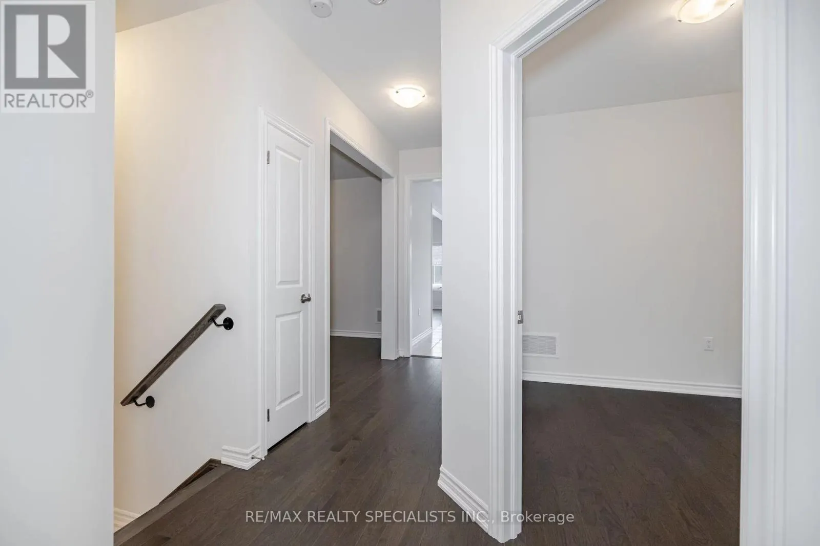 1503 PRENTICE ROAD W
