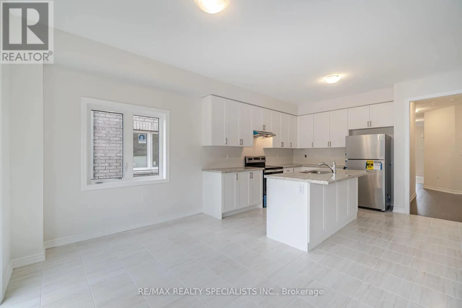 1503 PRENTICE ROAD W