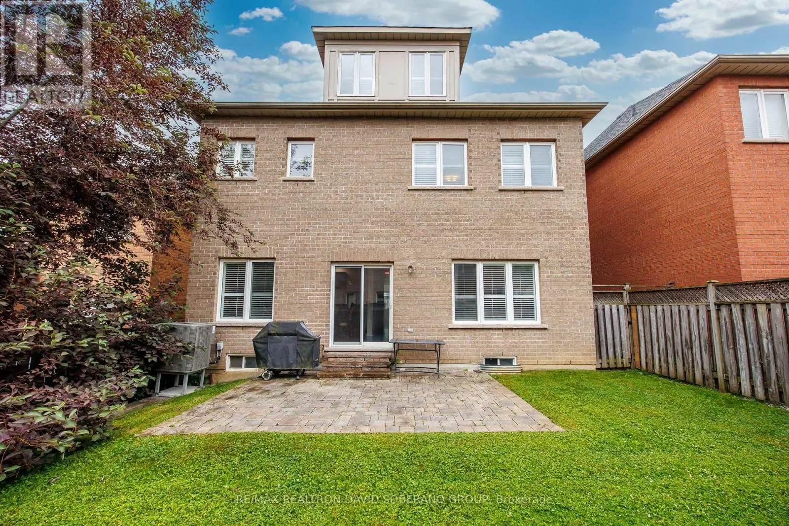 26 CHOPIN BOULEVARD