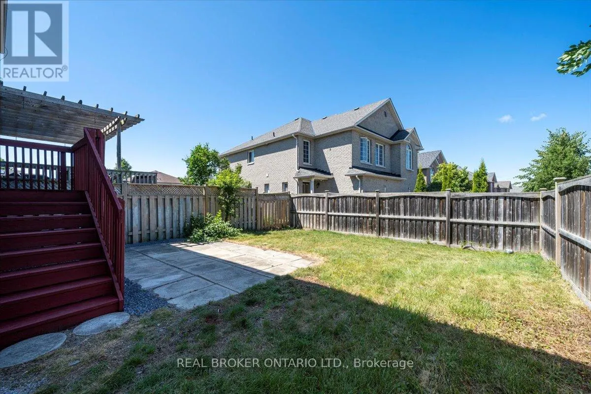 543 HEDDLE CRESCENT