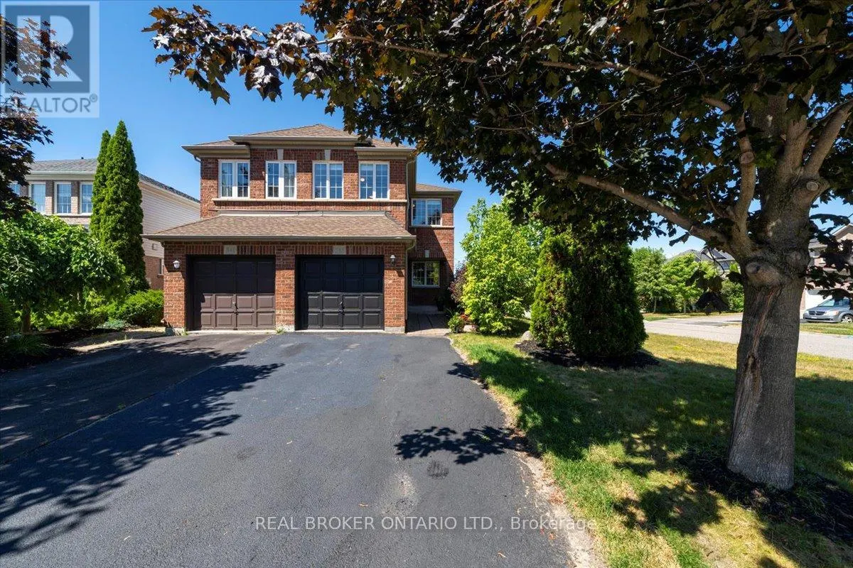 543 HEDDLE CRESCENT