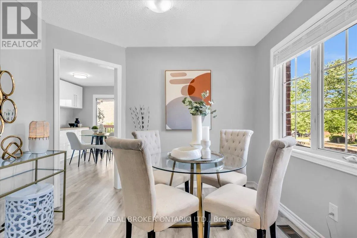 543 HEDDLE CRESCENT