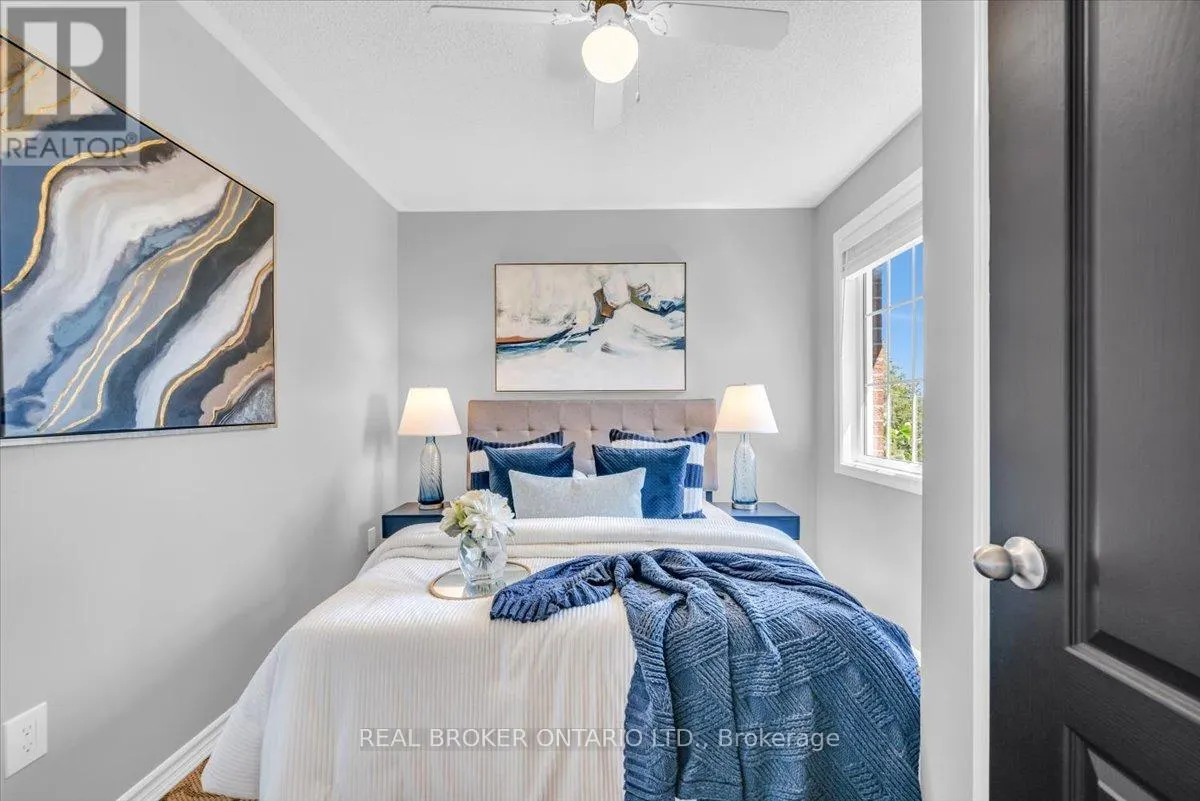 543 HEDDLE CRESCENT