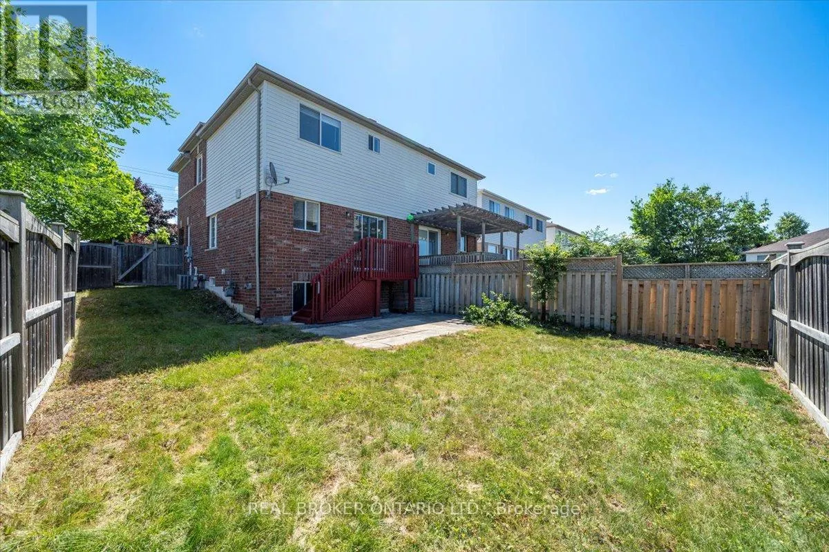 543 HEDDLE CRESCENT