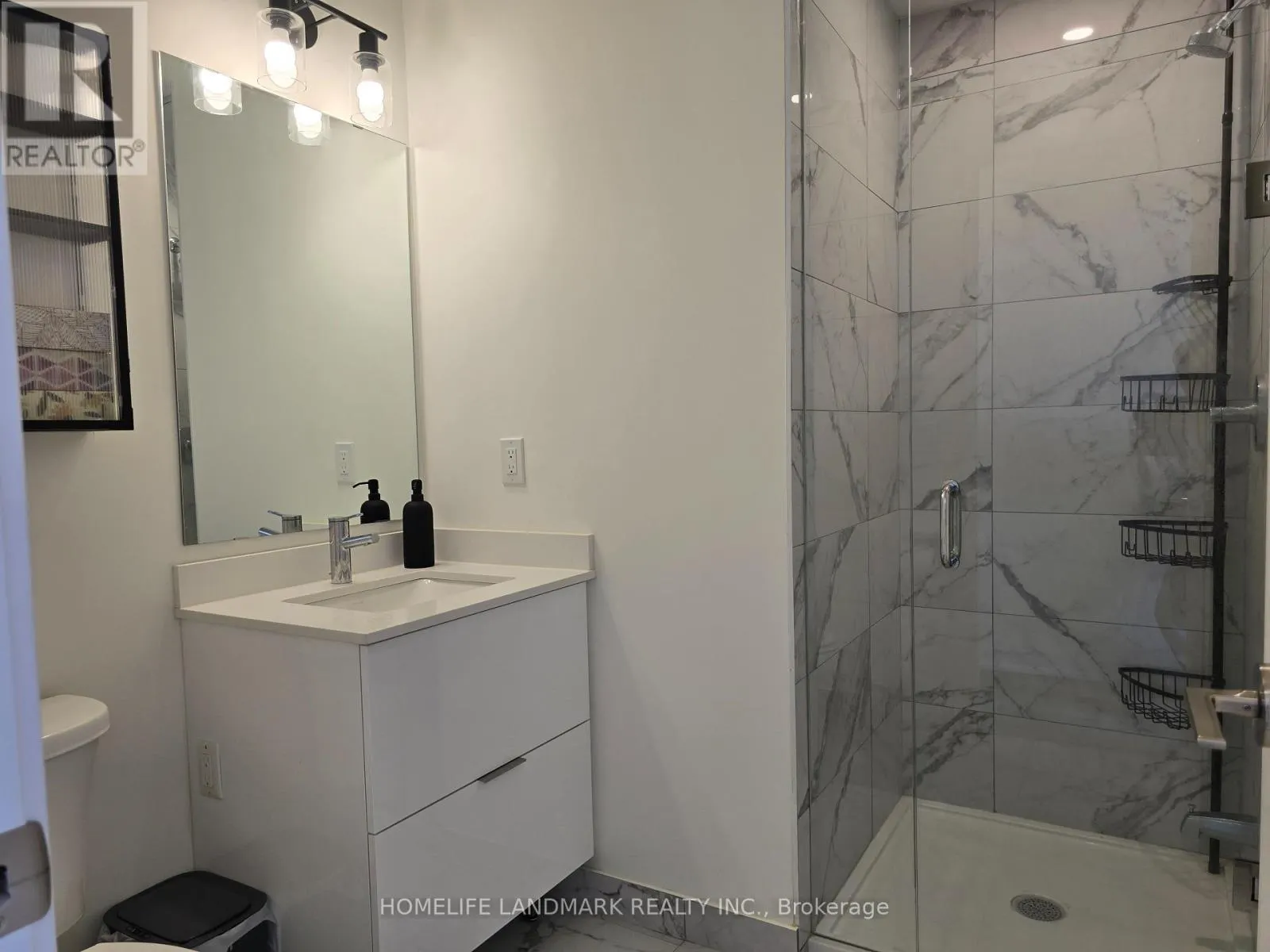1423 - 15 DAVID EYER ROAD