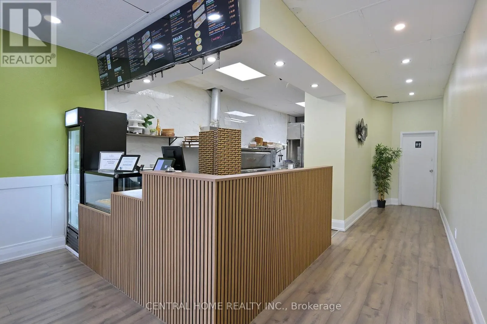 9 - 14834 YONGE STREET