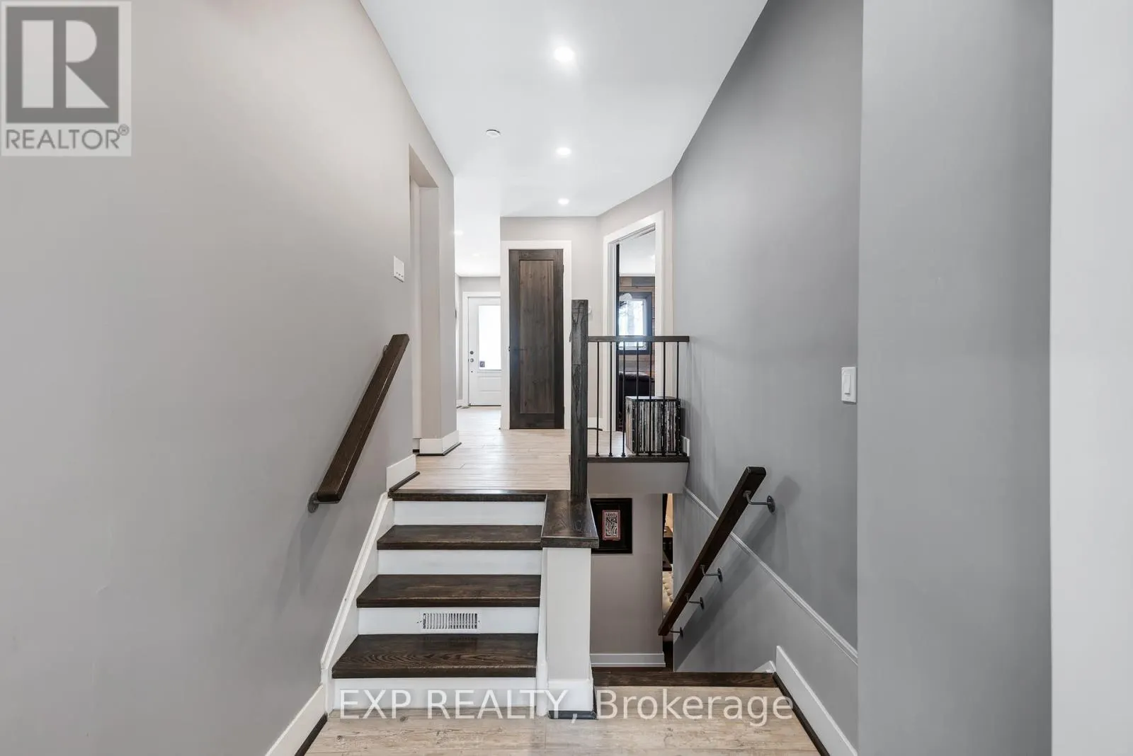 4580 CONCESSION 6 ROAD