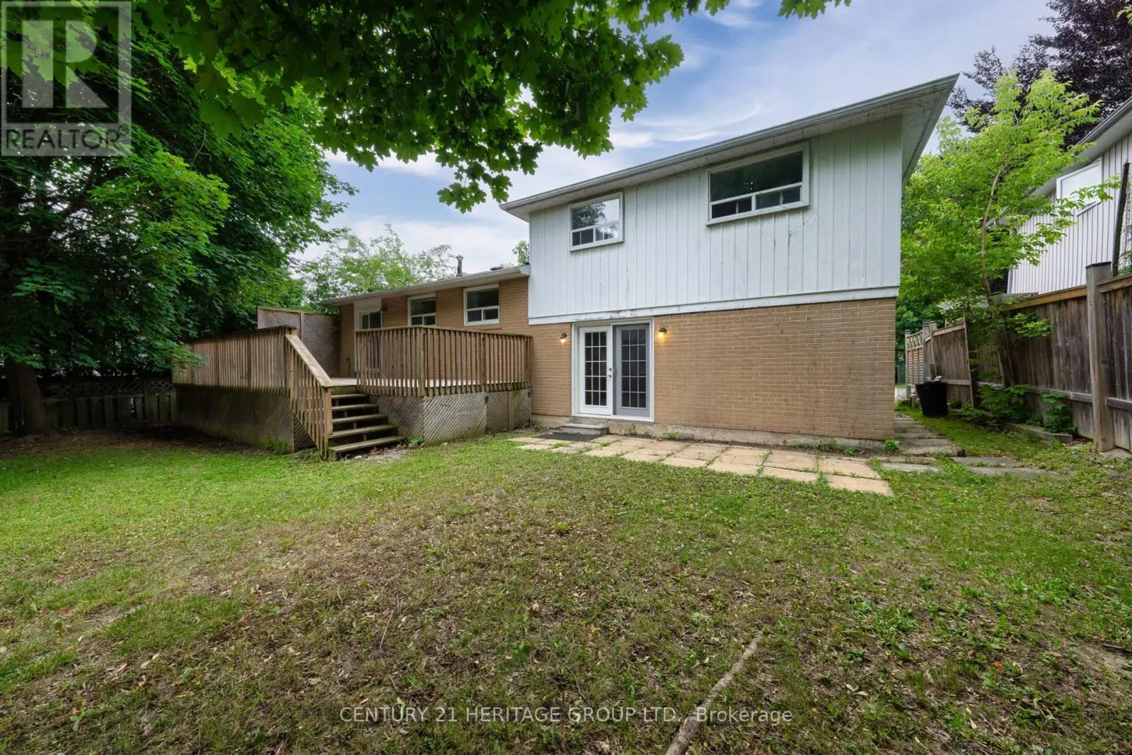 2 HILL DRIVE