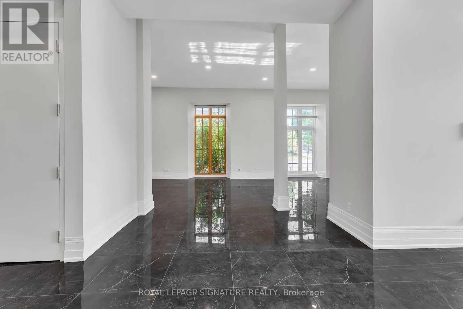 83 DAWSON MANOR BOULEVARD