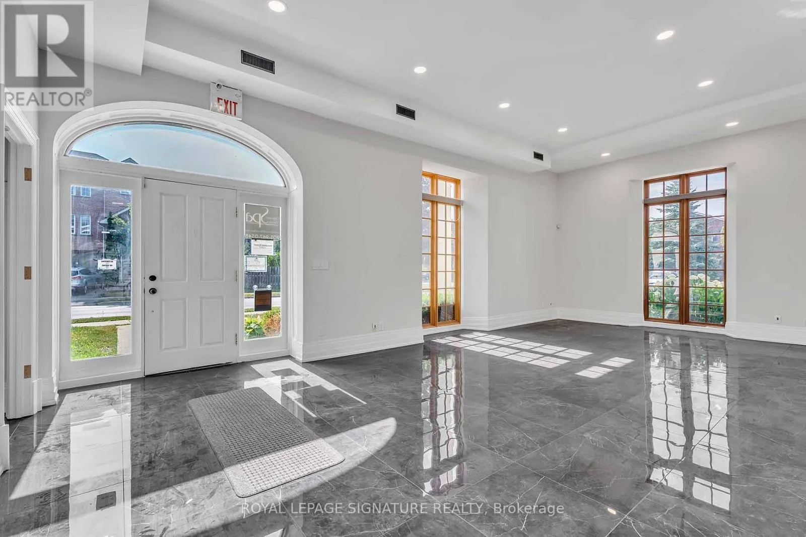 83 DAWSON MANOR BOULEVARD