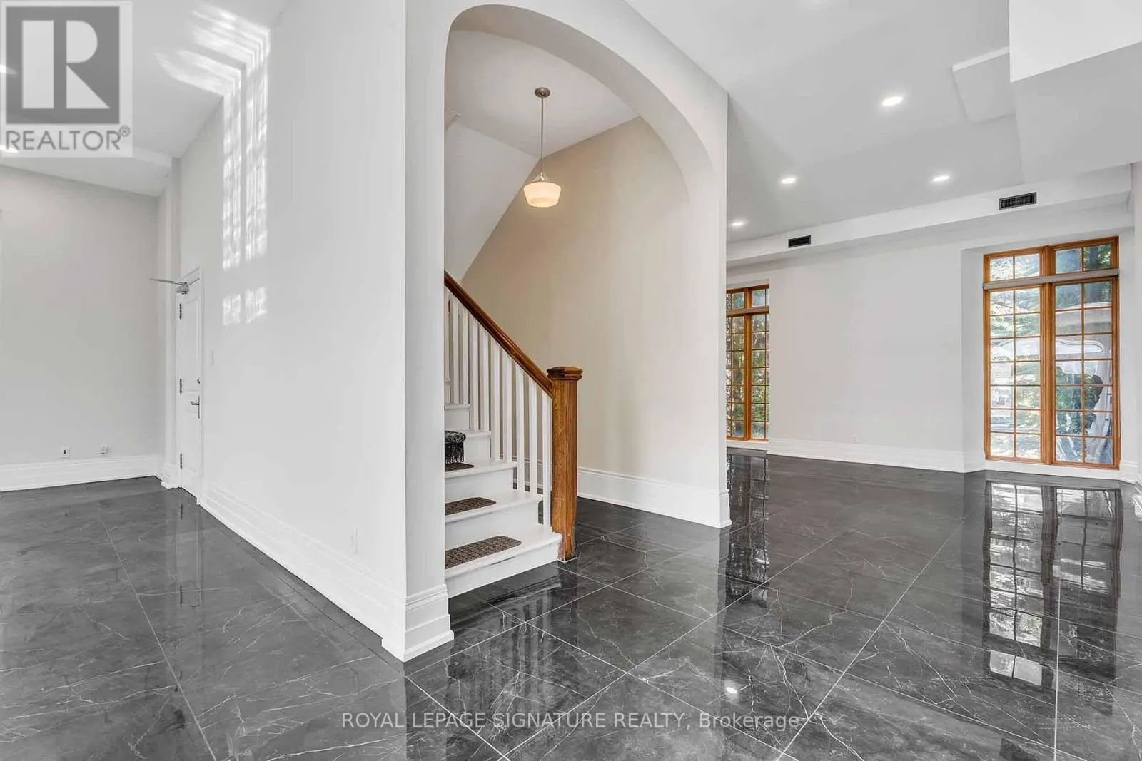 83 DAWSON MANOR BOULEVARD