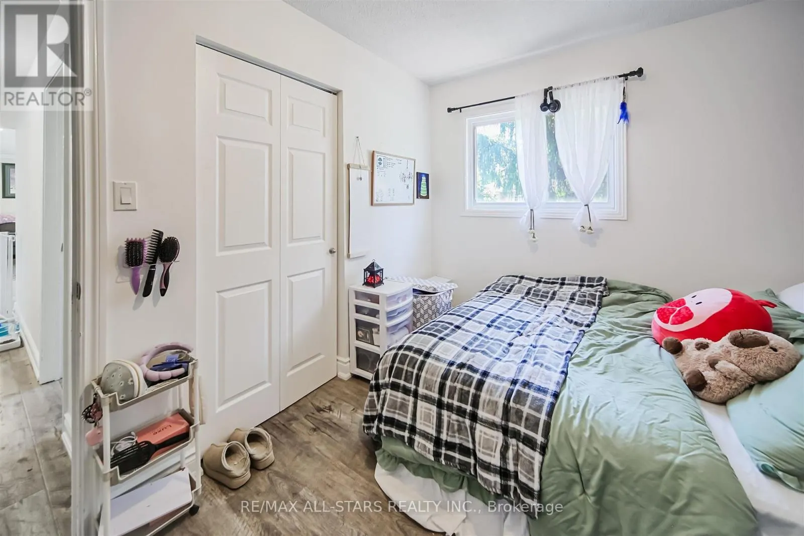 354 ADELINE DRIVE