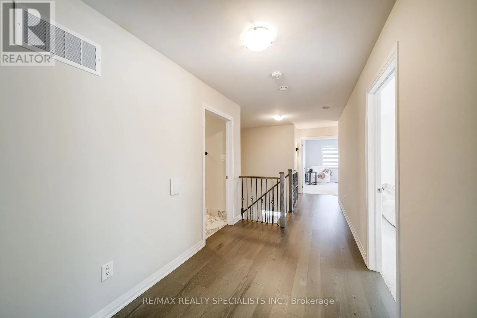 1698 CORSAL COURT