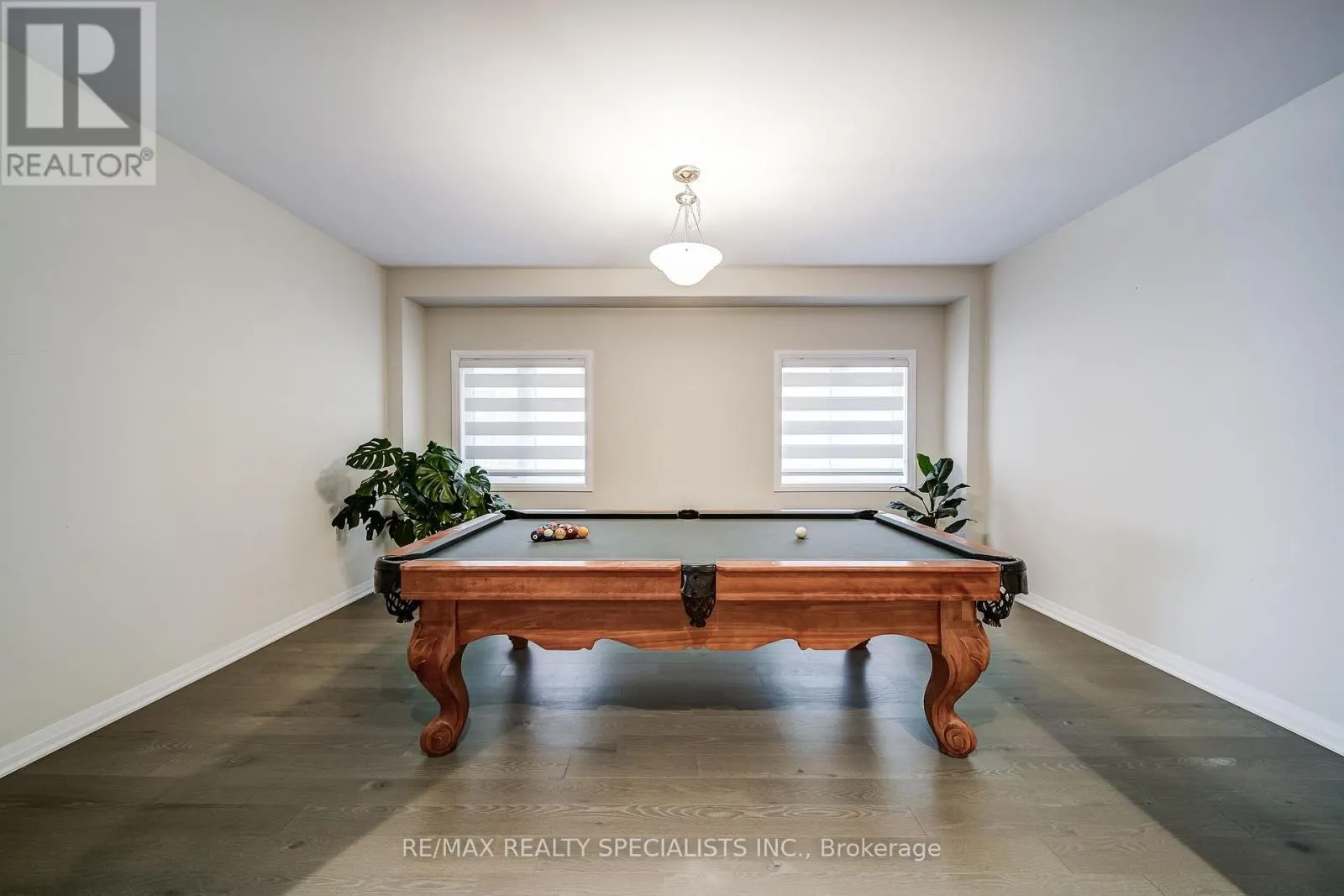 1698 CORSAL COURT