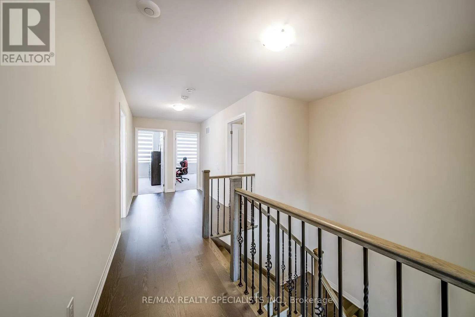 1698 CORSAL COURT