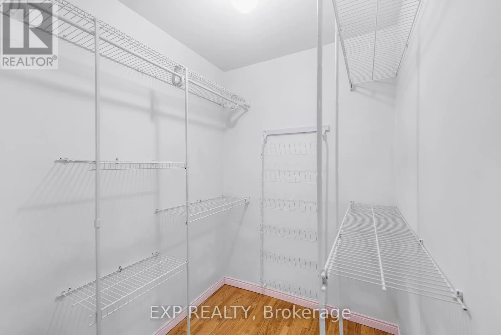 3990 MOUNT ALBERT ROAD