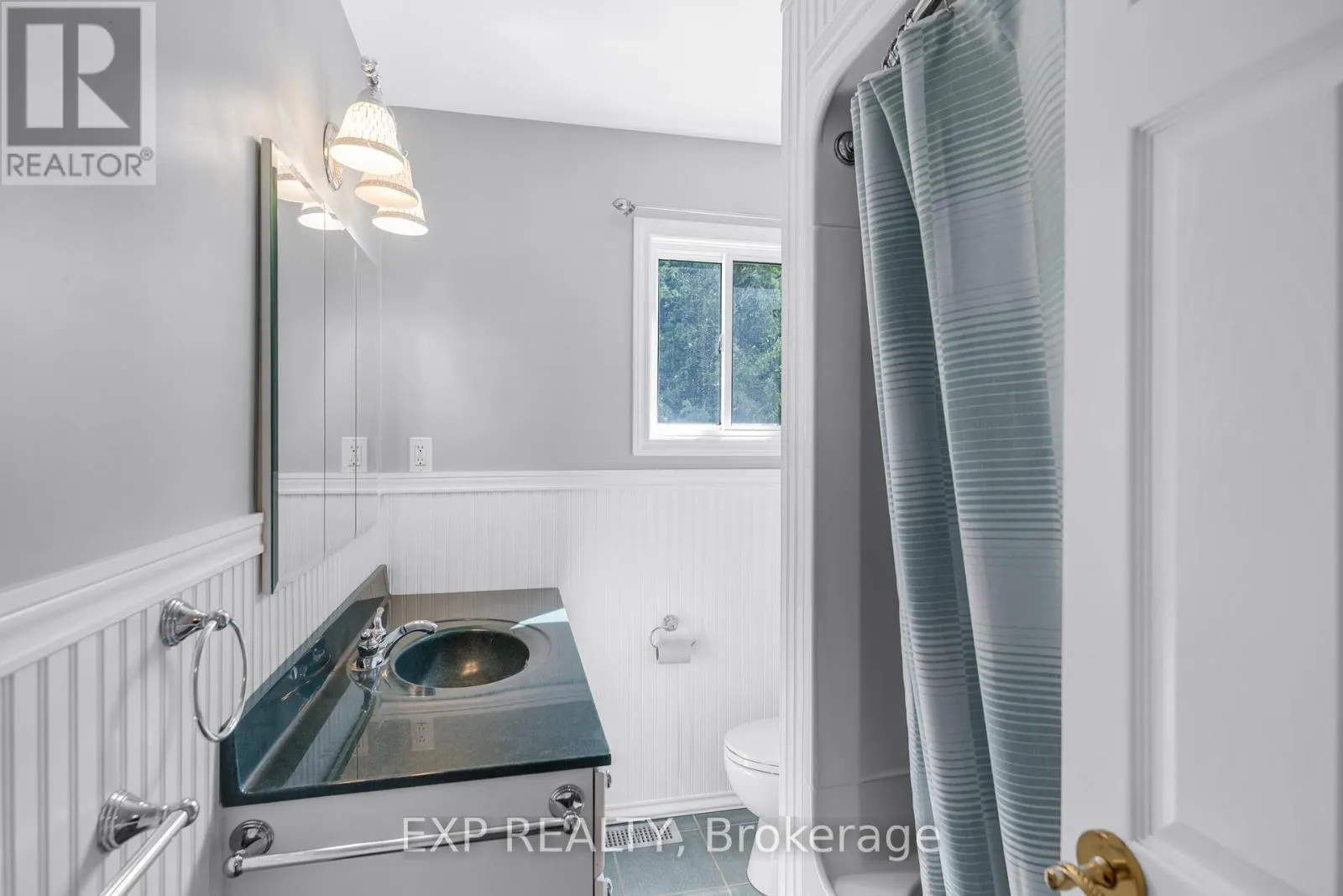 3990 MOUNT ALBERT ROAD